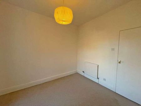 Middleton Road, Chadderton, OL9 - Photo 4