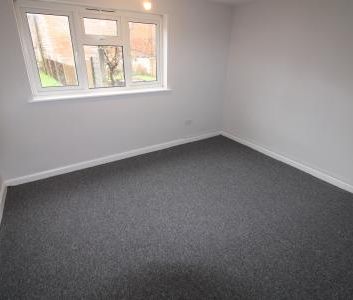 Sycamore Road, Stapenhill, DE15 - Photo 2