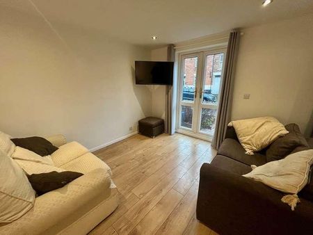 Causeway, Banbury, OX16 - Photo 2