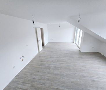 Aufstockung/Erstbezug: Tolle Wohnung mit Fußbodenheizung und West-B... - Photo 3