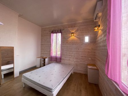 Location Appartement 2 pièces 55m² ROCHEFORT 17300 - Photo 3