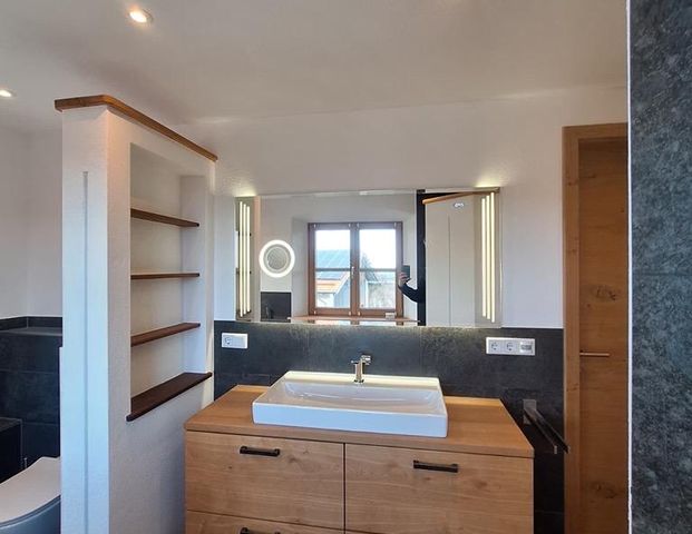 Traumhafte Doppelhaushälfte - Foto 1