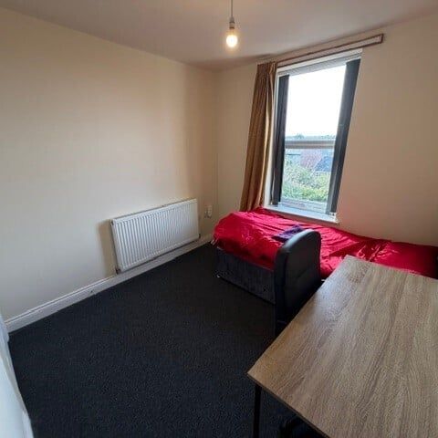 Sackville Street, Barnsley - Photo 1