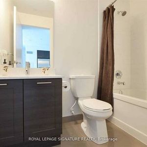 Yonge /Sheppard Luxury 1Bdrm Flr To Ceiling Windows 1Parking 1Locker - Photo 2