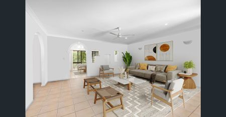 Spacious Family Home in Quiet Cul-de-sac - Photo 2