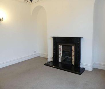 Bolton Road, Silsden, BD20 - Photo 2