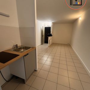 Location Appartement 1 pièce 24m² MONTPELLIER 34070 - Photo 2