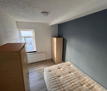 3 Bed Maisonette, Seymour Avenue, N17 - Photo 3