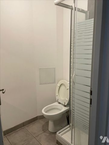 A LOUER APPARTEMENT DE TYPE 2 A DOLE (39100) - Photo 5