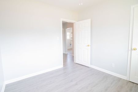 For Lease - 98 James Street Unit# 1, Welland, Ontario - Photo 4