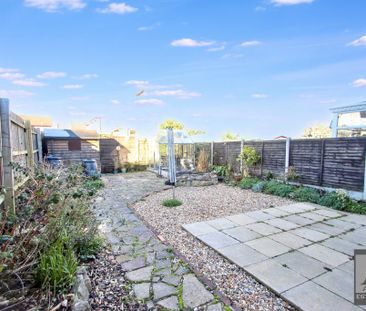 2 bedroom semi-detached house to rent - Photo 3