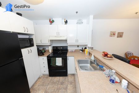 3250 chemin Ste-Foy - Photo 3