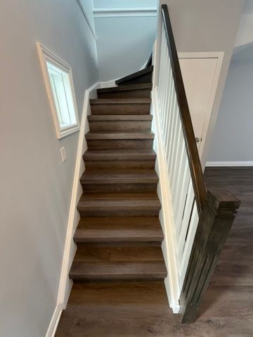 For Lease - 770 Applewood Crescent Unit# 1, Milton, Ontario - Photo 2