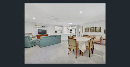 Beautifully Presented Brick Home – Modern Comfort Meets Easy Living - Photo 4