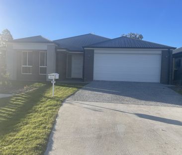 Brand New Family Home! - Photo 4