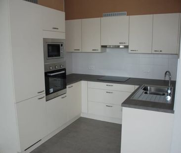 Appartement te huur - Photo 1