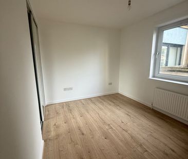 2 Bed Flat, Drybrough Crescent, EH16 - Photo 4