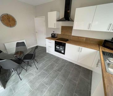 Connaught Road, L7 - Photo 4