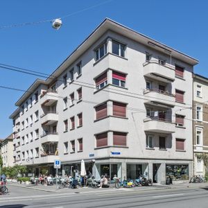 Altbauwohnung in der Nähe des Kleinbasler Rheinufers - Photo 2