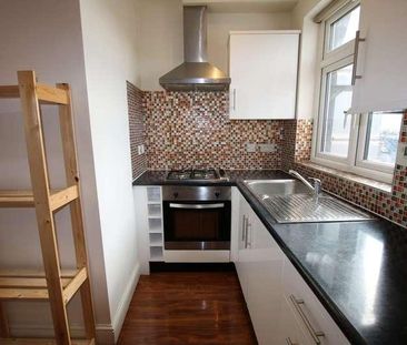 Station Terrace, Kensal Rise, London, NW10 - Photo 1