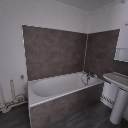 Location Appartement 40m² NANCY 54000 - Photo 4