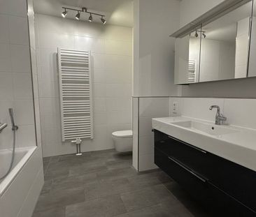 SPITZENWASSERLAGE-Premiumqualität: Wohnen direkt am Rhein - Foto 5