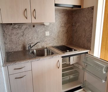 Charmant studio au 4ème étage avec ascenseur à Delémont - Photo 2