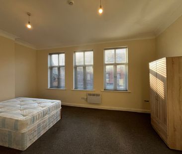 Studio Flat, High St, HA3 - Photo 3