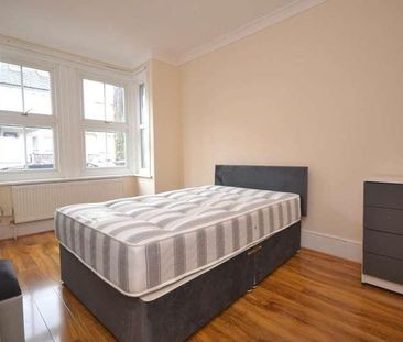 Grange Avenue, University Area, RG6 - Photo 2