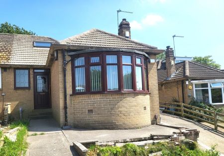2 bedroom semi-detached bungalow to rent - Photo 5