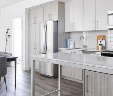 Frontier — One Bedroom - Photo 1