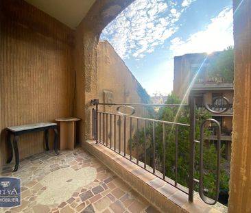 Location Appartement 2 pièces 68m² AVIGNON 84000 - Photo 4