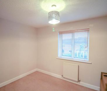 2 bedroom semi-detached house to rent - Photo 5