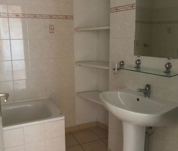Location Appartement 4 pièces 59m² LES VANS 07140 - Photo 6
