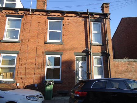 1 bedroom terraced house to rent - Photo 4