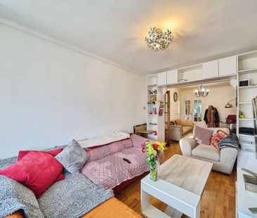 Harwoods Road, WATFORD - Photo 2