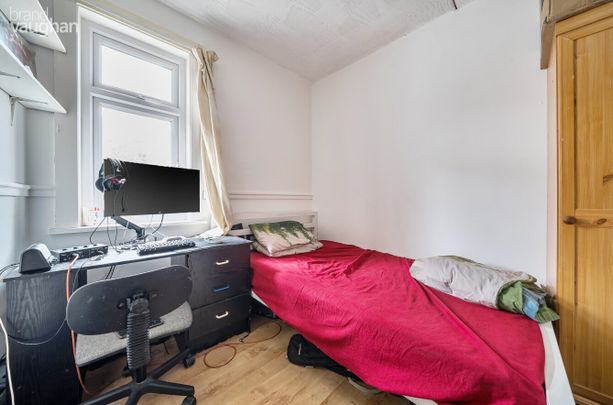 5 bedroom terraced house to rent - Photo 1