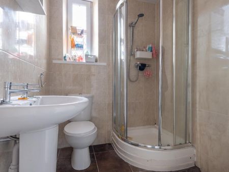 5 bedroom terraced house to rent - Photo 3