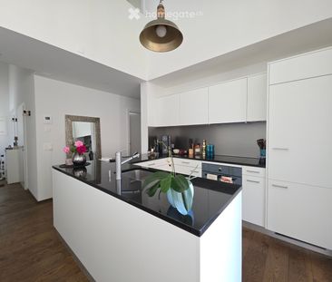 Moderne 4.5-Zimmer-Maisonettewohnung mit Balkon, 2 Tiefgaragenplätz... - Foto 6
