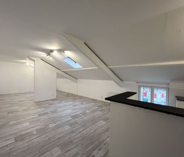 Location Appartement 4 pièces 120m² - Photo 5