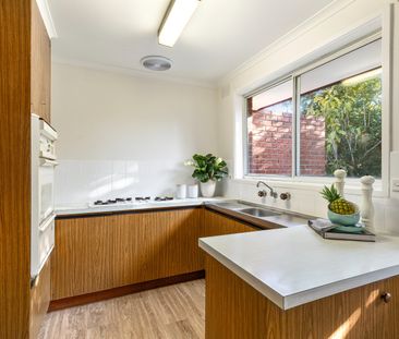 1/24 Suffolk Rd, Surrey Hills VIC 3127 - Villa For Rent | Domain - Photo 3