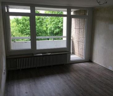 Platz für mich! Sanierte 1-Zimmer-Wohnung mit guter Verkehrsanbindung - Photo 1