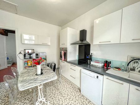 Location Maison 4 pièces 85m² - Photo 2