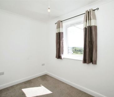3 bedroom detached house to rent - Photo 6