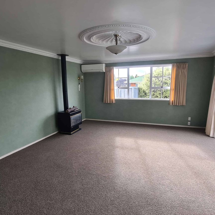 Large Home in Great School Zone - Photo 1