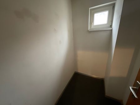 Attraktive 2 Zimmer Wohnung mit Balkon und Tiefgaragenabstellplatz - Foto 3