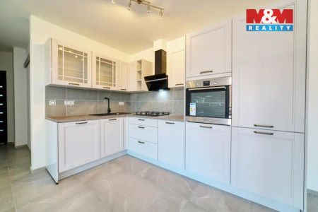 Pronájem bytu 3+kk, 73 m - Fotografie 2