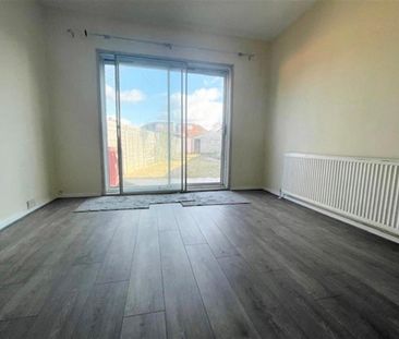 3 bedroom House To Let - Photo 5