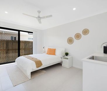 🏡 Private Rooms in rooming house / 2 Rooms for Rent / $375-$360 per... - Photo 6