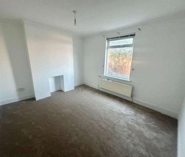 South Terrace, Peterlee, County Durham, SR8 - Photo 2